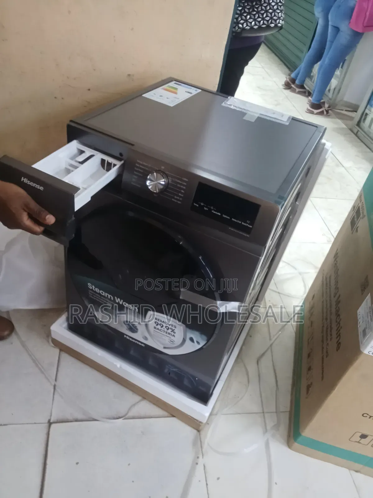 Washing Machine,Front Load Wash and Spin.8kgs