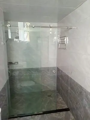 Framless Sliding Cubicle