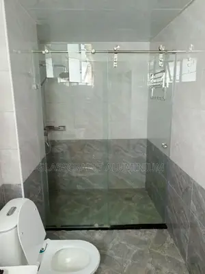 Framless Sliding Cubicle