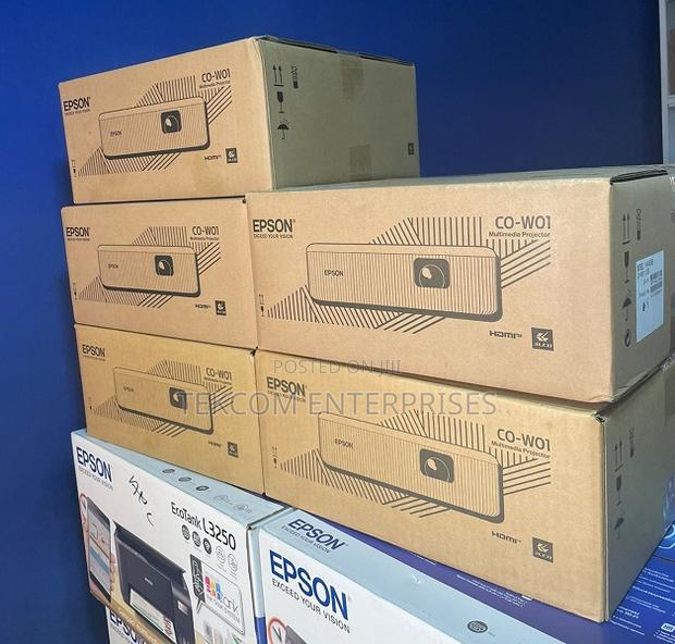 Co-W01 Multimedia Projector Epson // Co-W01 Projector Epson - main view