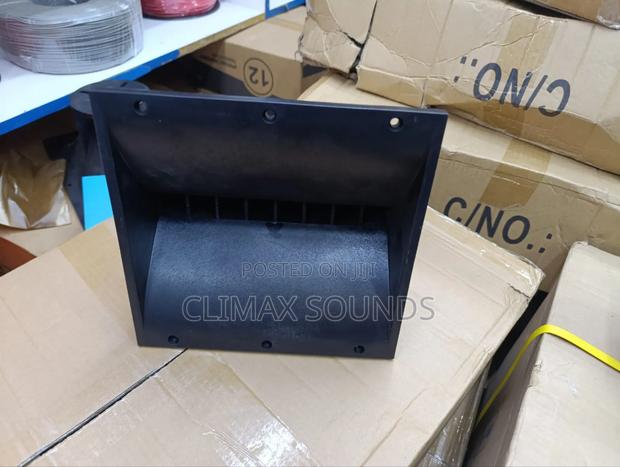Line Array Flayers - main view
