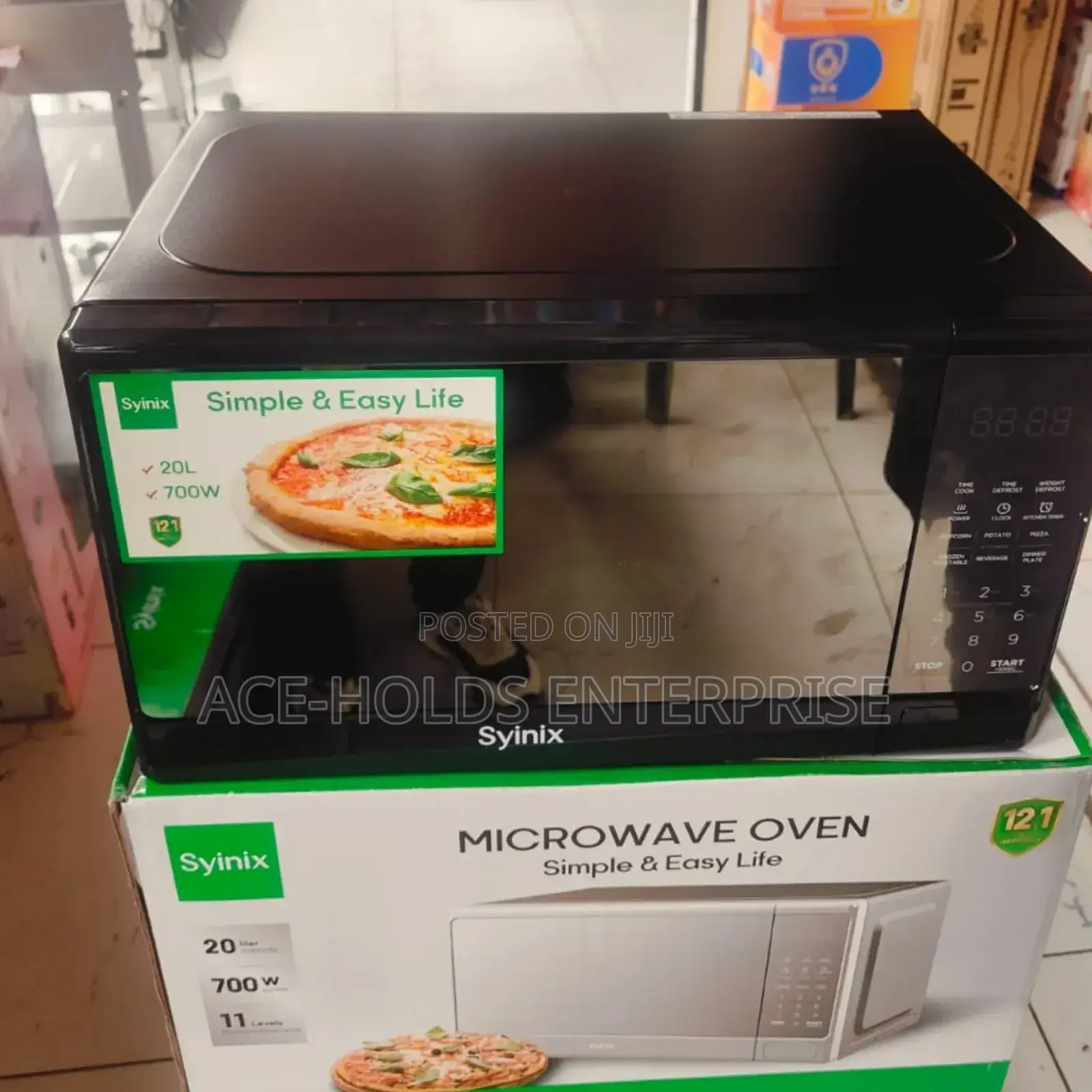 20litres Digital Syinix Digital Microwave - Black Silver