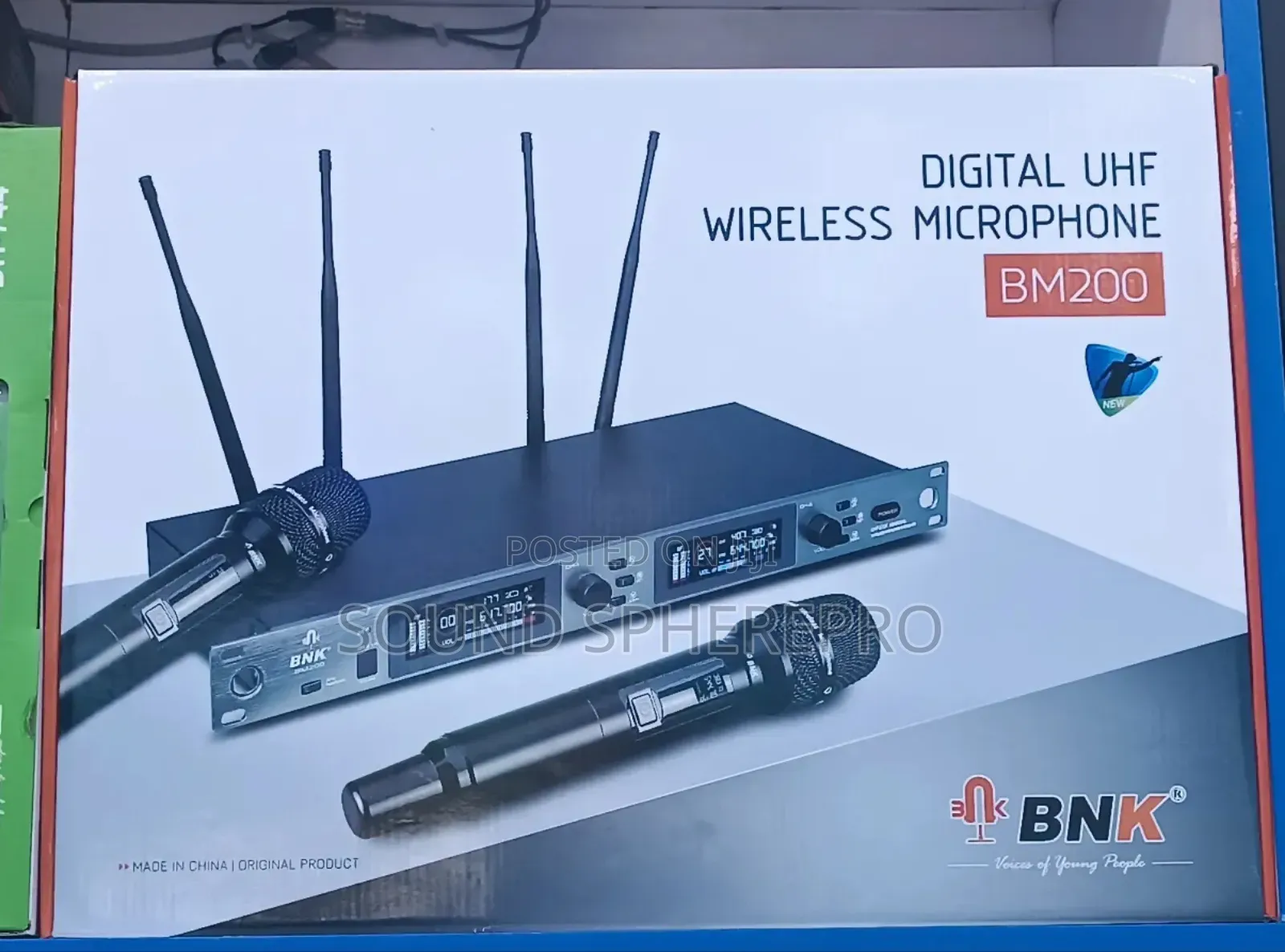 BNK BM 200 2in1 Wireless Microphone