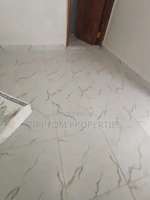 3bdrm Apartment in South B for rent