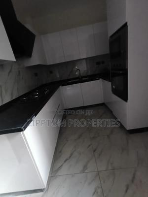 3bdrm Apartment in South B for rent - thumbnail 2