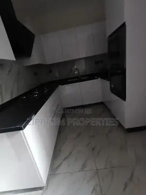 3bdrm Apartment in South B for rent