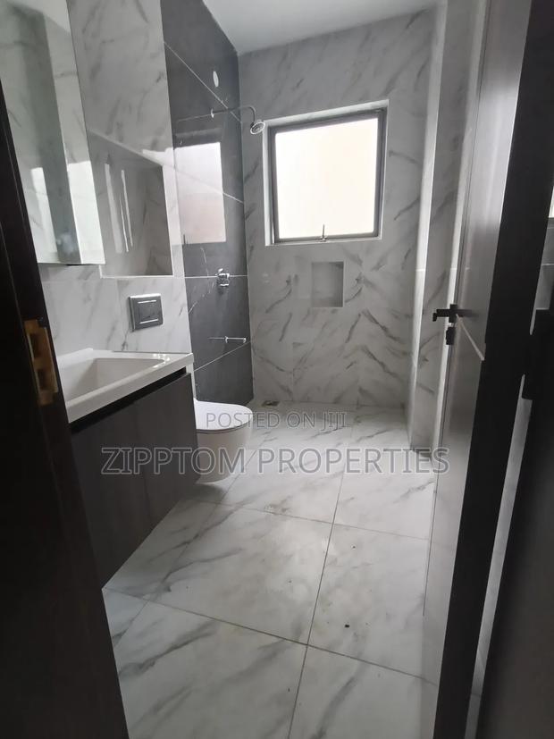 3bdrm Apartment in South B for rent - thumbnail 13