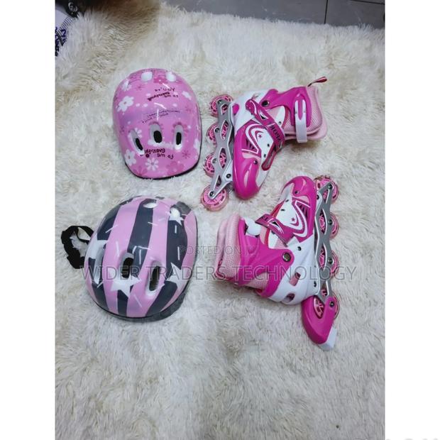 Skate ,Helmet and Protective Gears - main view