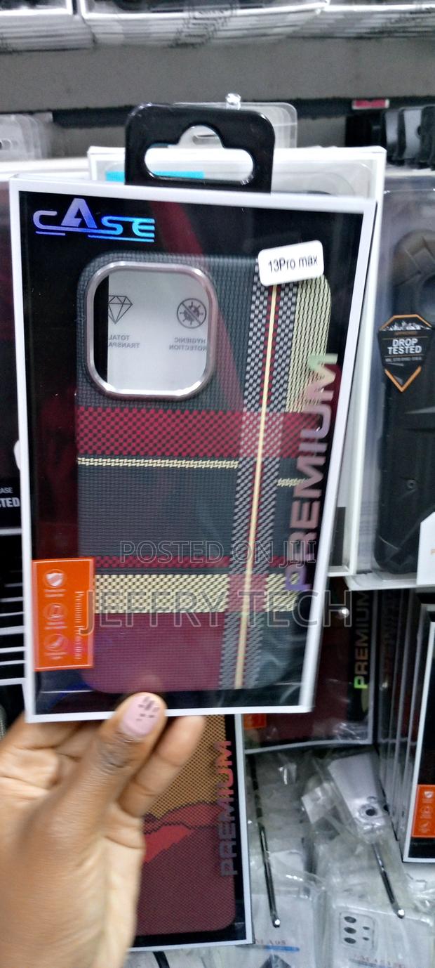 Real Pure Carbon Fiber Protective Case for iPhone13 Promax - main view