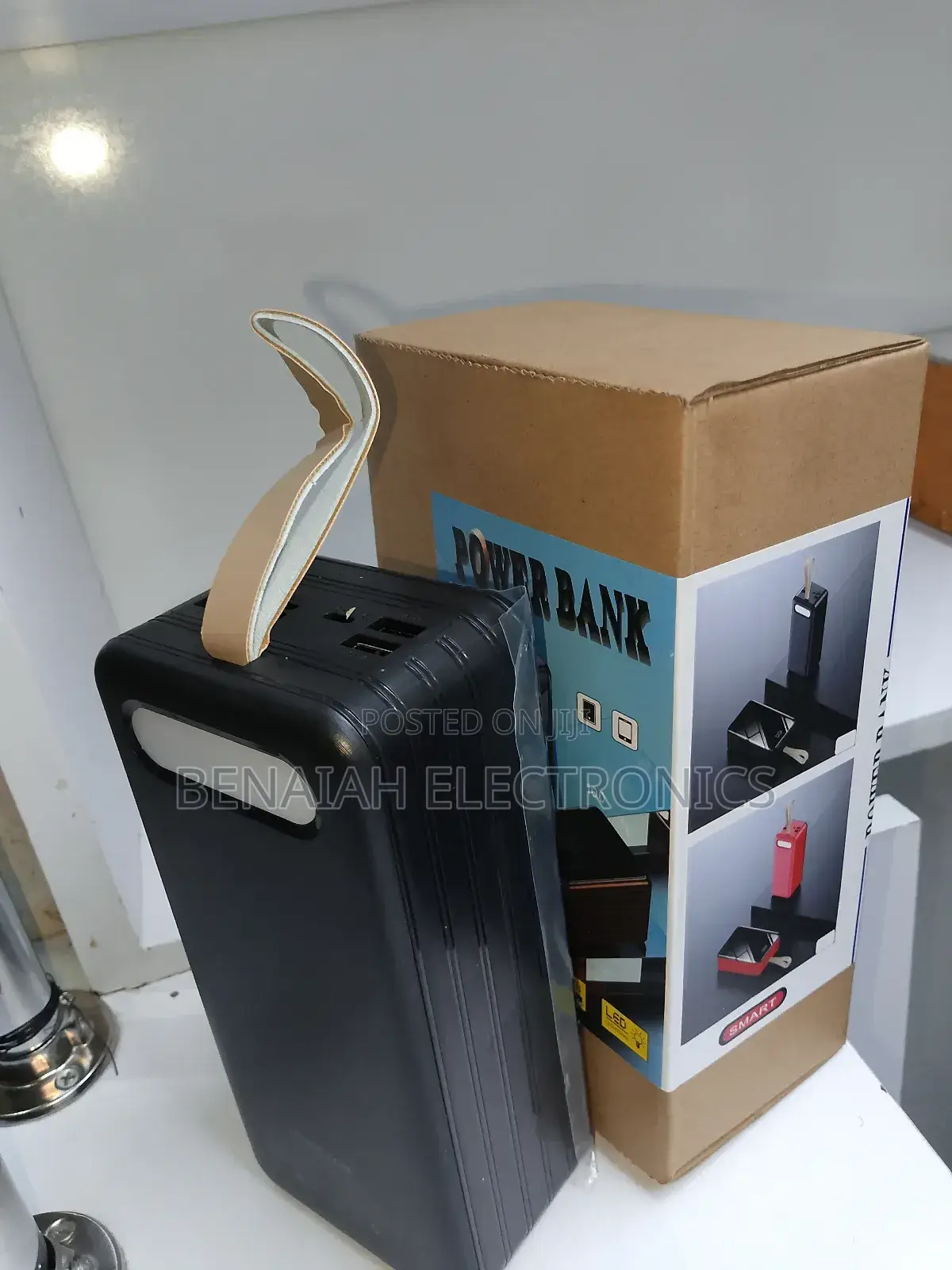 Portable 60000mah Efficient Power Bank With LED Light