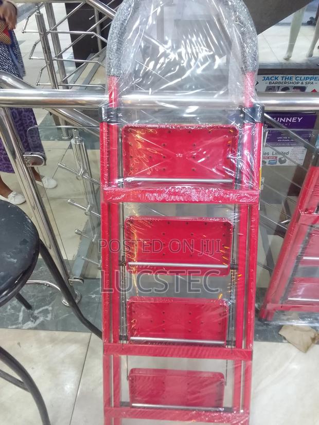 4 Step Stool - thumbnail 3