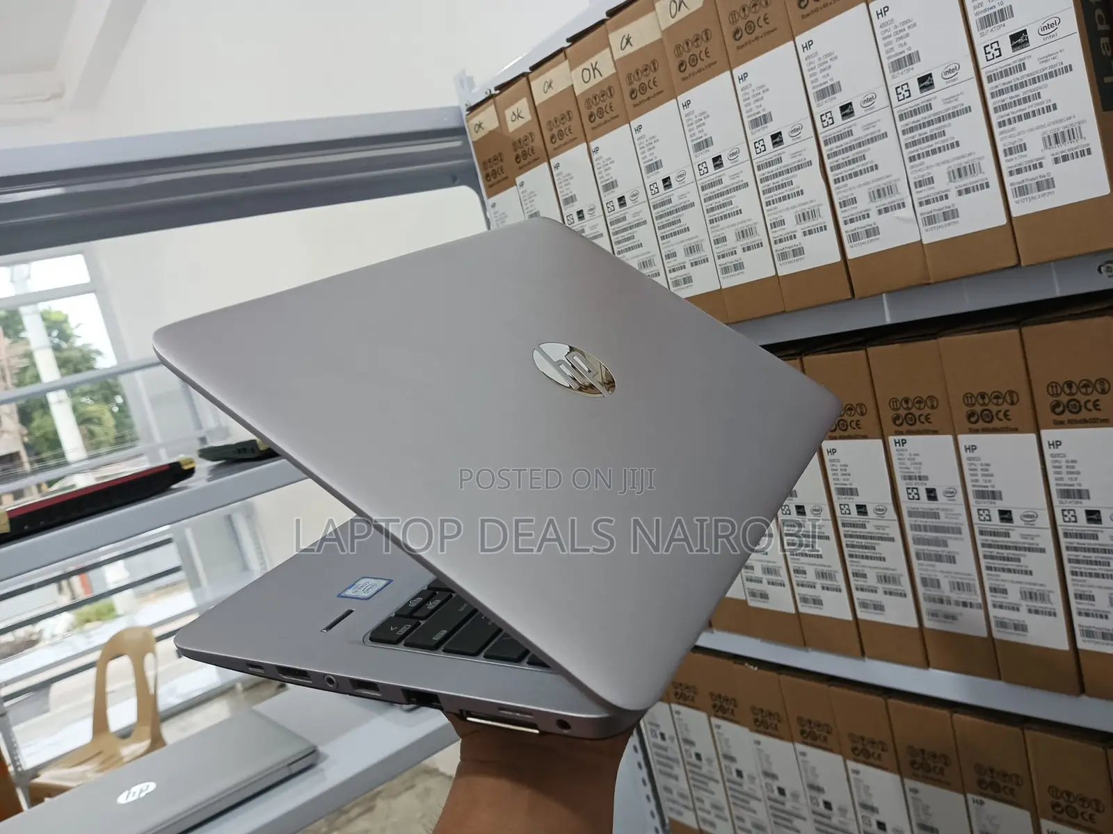 Laptop HP EliteBook 820 G3 4GB Intel Core I5 SSD 256GB