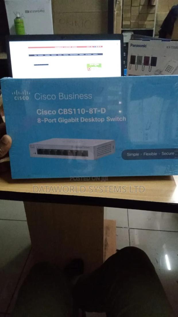 Cisco CBS Unmanaged 8-Port Gigabit Switch Desktop Cbs110-8t- - main view