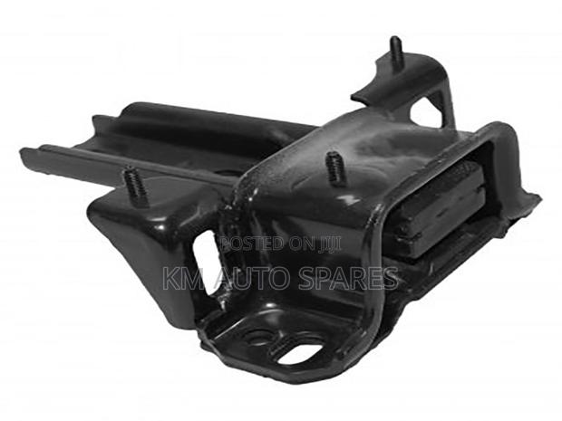 Mazda Demio Gearbox Mount.