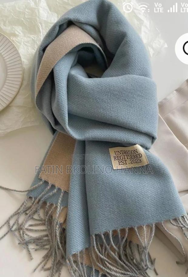 Rich Color Cashmere Material Shawl - thumbnail 3