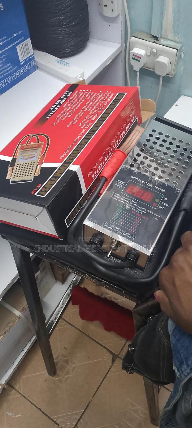 Suitable Battery Tester - main view