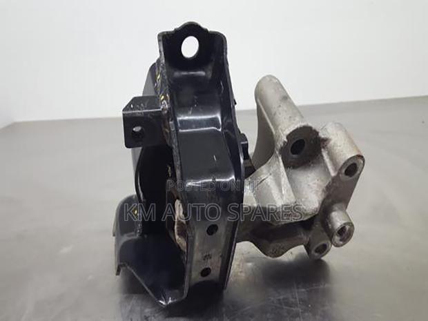 Nissan Note Engine Mount