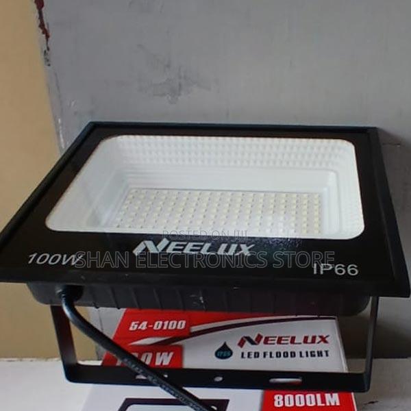 White 100 Watt Led Flood Light, for Warehouse, Ip66