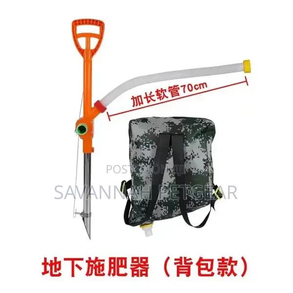 Knapsack Manual Corn Planter and Fertilizer Application - thumbnail 2