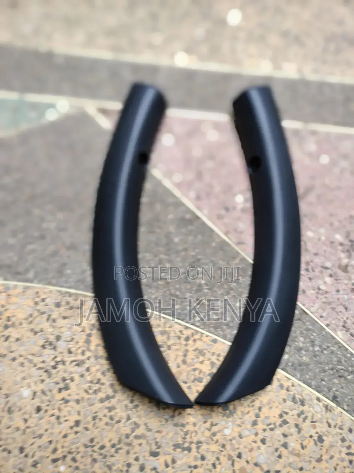 Bumper Moulding, Mitsubishi Outlander