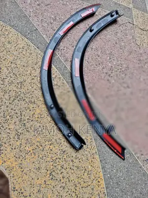 Mitsubishi Outlander Wheel Arc Moulding