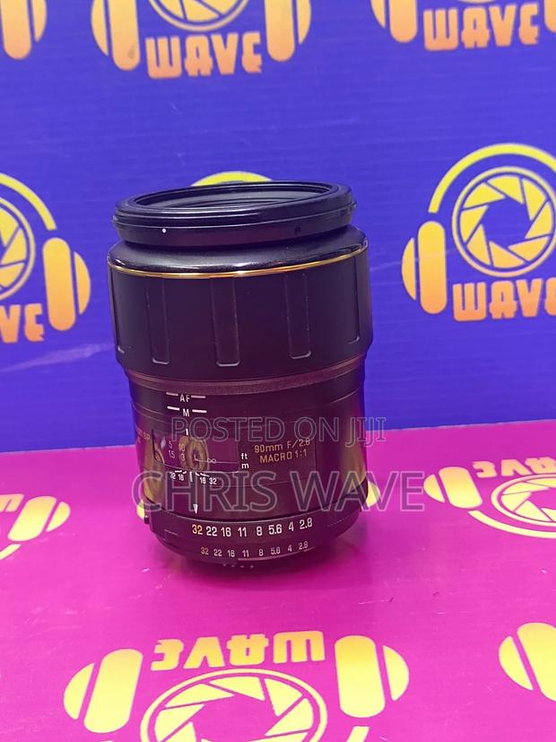 Nikon 90mmf2.8 Prime Lens - thumbnail 2