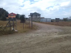 Kitengela, Enkasiti. 1/8 Acre
