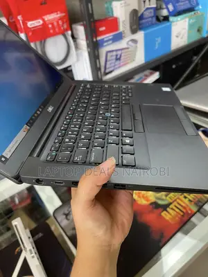 Laptop Dell Latitude 7490 16GB Intel Core I5 SSD 256GB