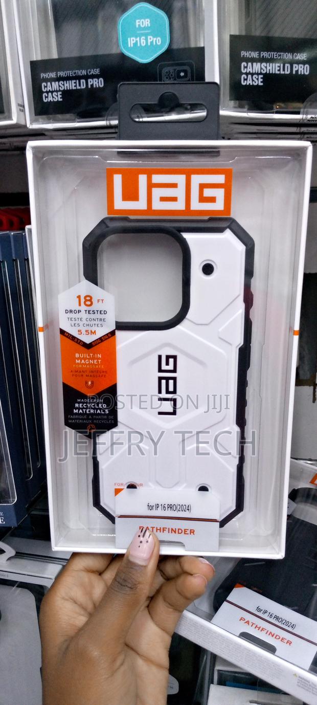 Whiteuag Pathfinder Magsafe Apple iPhone 16 Pro - main view