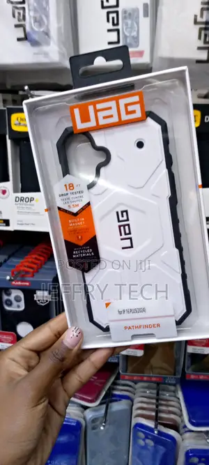 Super Frosted Shield Pro NILKIN Case for iPhone 16 Plus