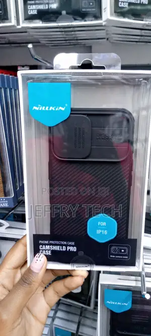 Black Nilkin Smart Case for iPhone 16