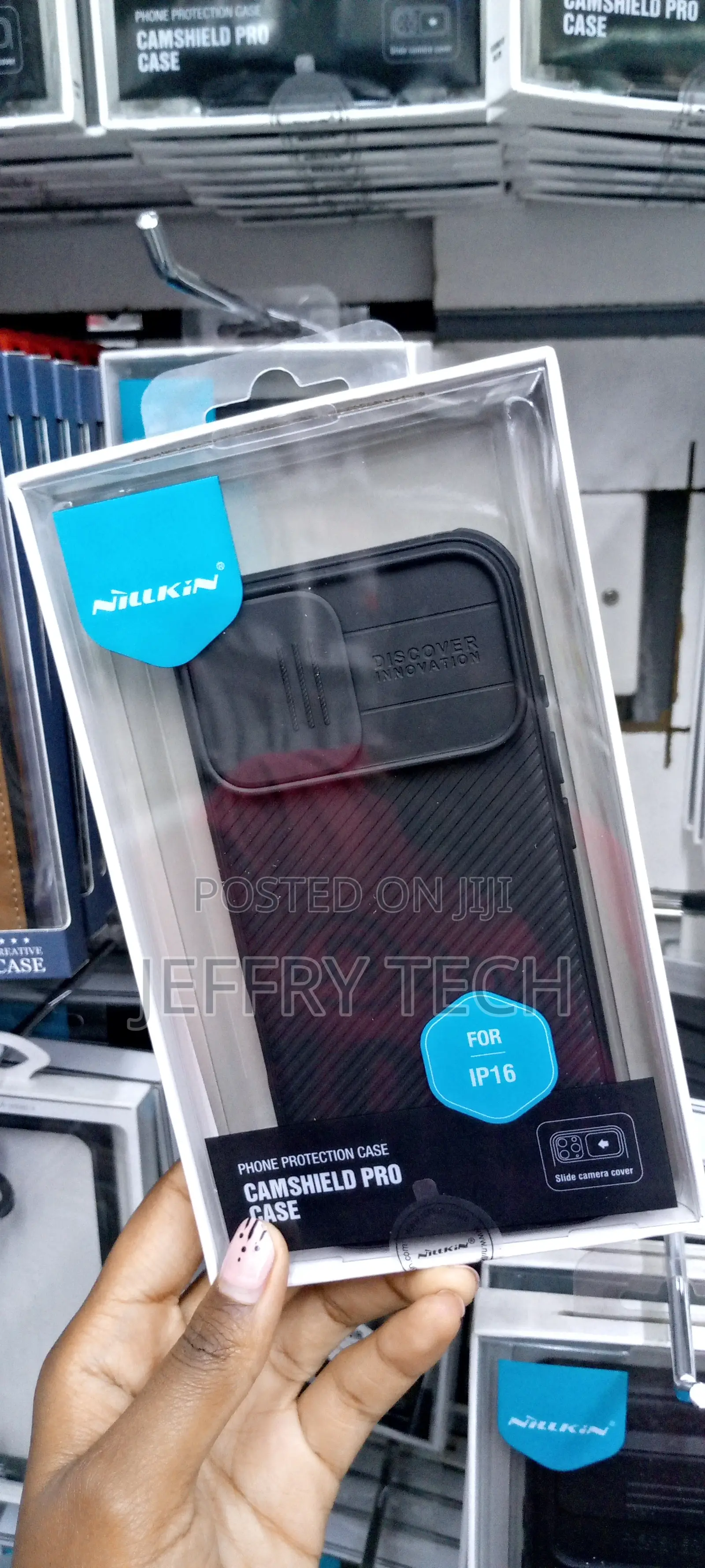 Black Nilkin Smart Case for iPhone 16
