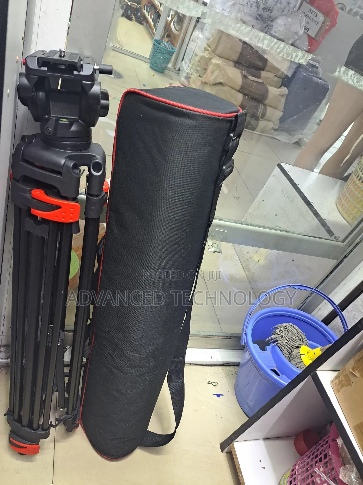 1801 Strong Heavy Duty Camera Stand