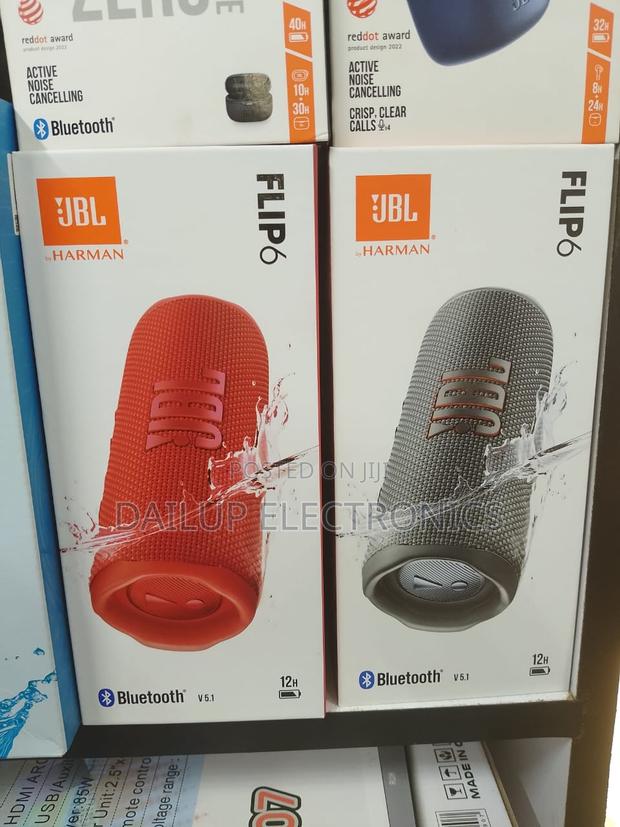 JBL Flip 6 Bluetooth Speaker