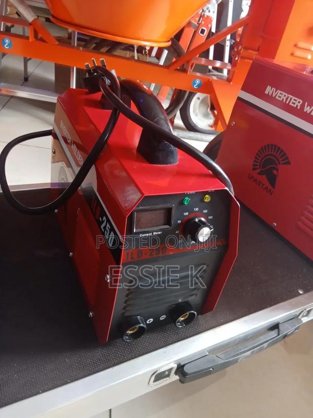 Inverter Welding Machine 250A - main view