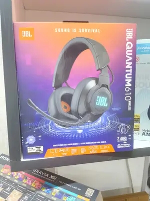 JBL Quantum 610 Wireless Headphones