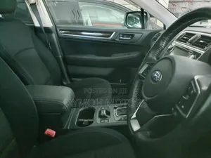 Subaru Outback 2018 Black