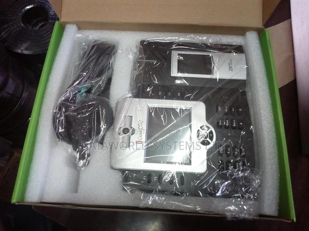 Zkteco Iclock 880 Access Control And Time Attendance Reader - main view