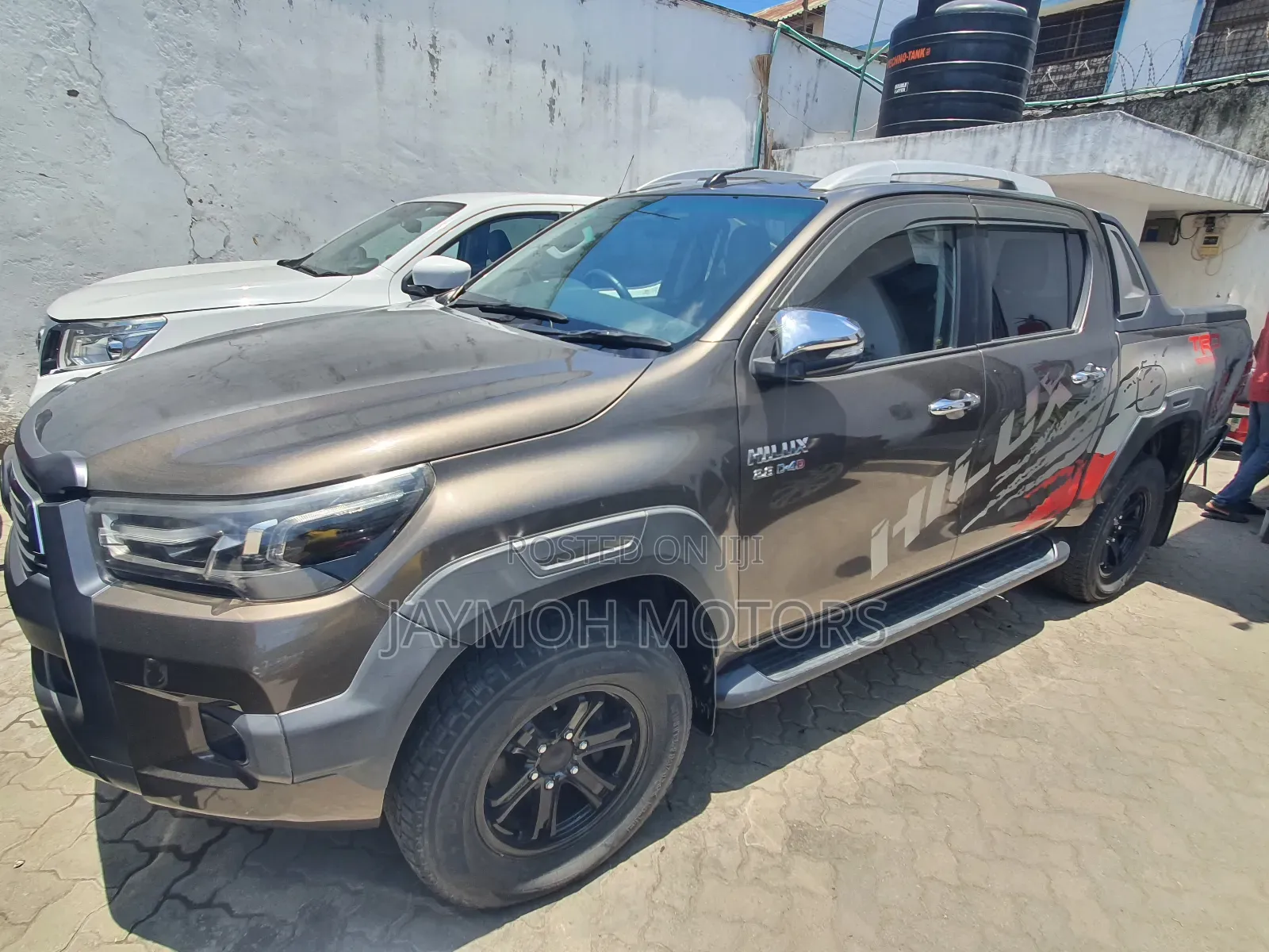 Toyota Hilux 2018 Brown