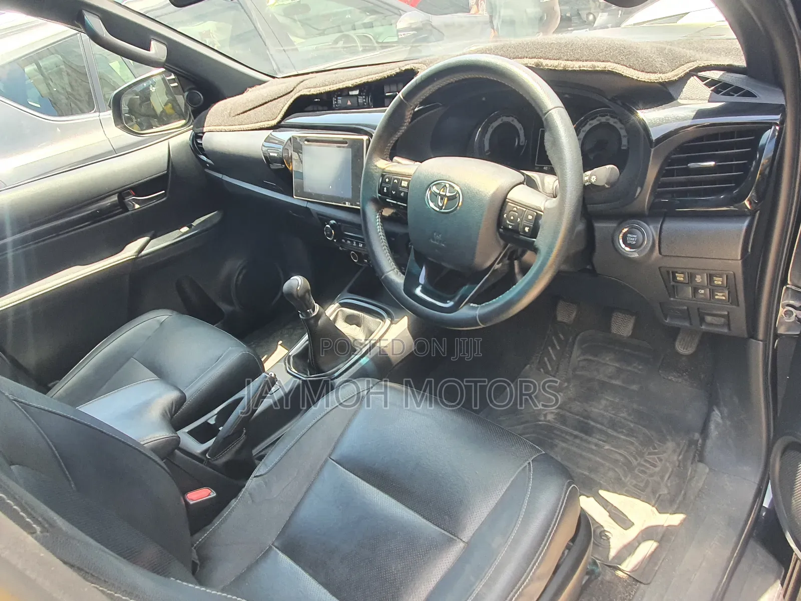 Toyota Hilux 2018 Brown