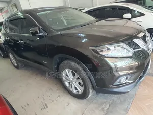 Nissan X-Trail 2017 Green