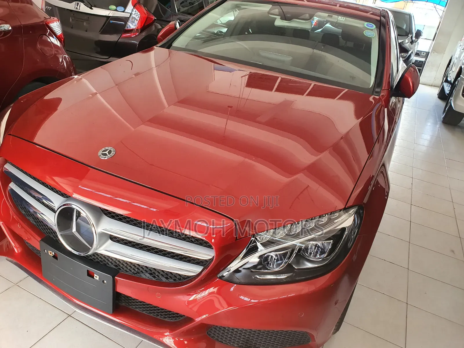 Mercedes-Benz C200 2018 Red