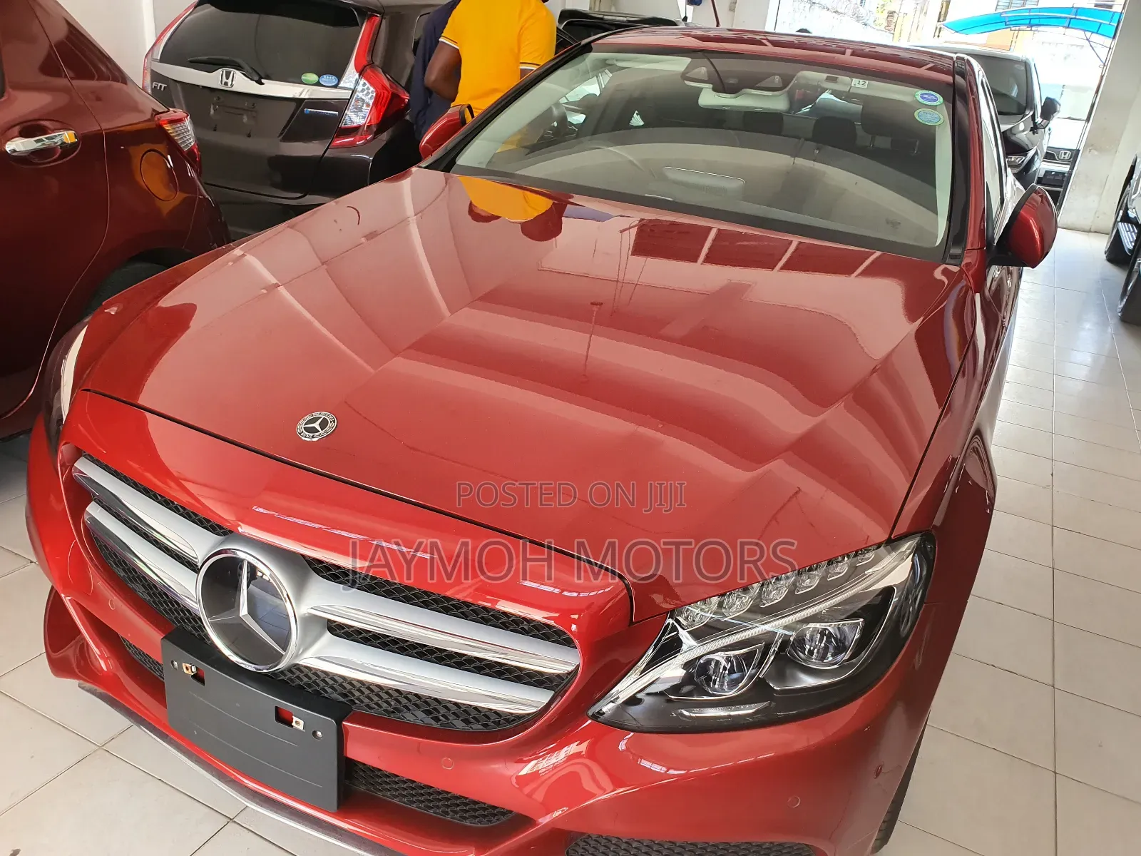 Mercedes-Benz C200 2018 Red