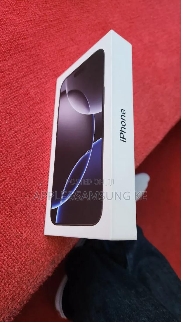 New Apple iPhone 16 Pro Max 256 GB Black - thumbnail 2