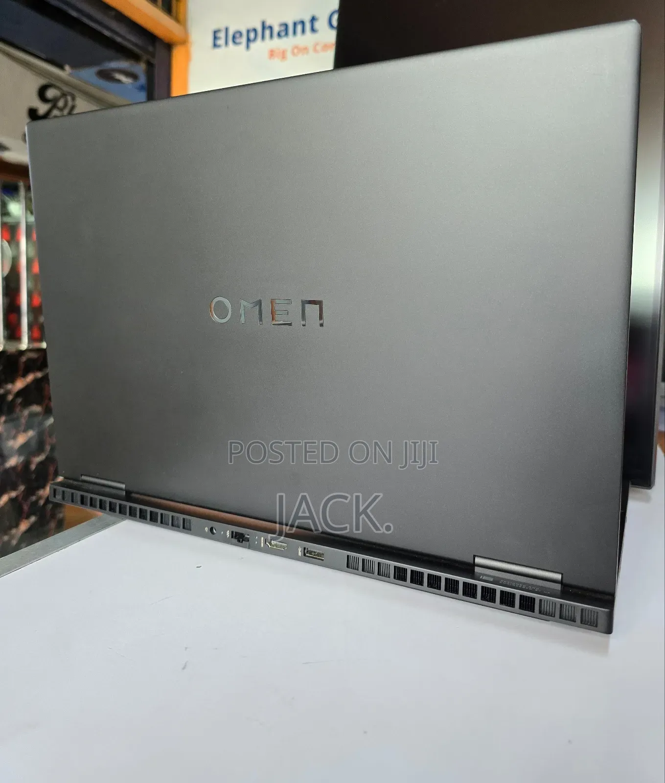 Laptop HP Omen 15-dh002nr 32GB Intel Core i9 SSD 512GB