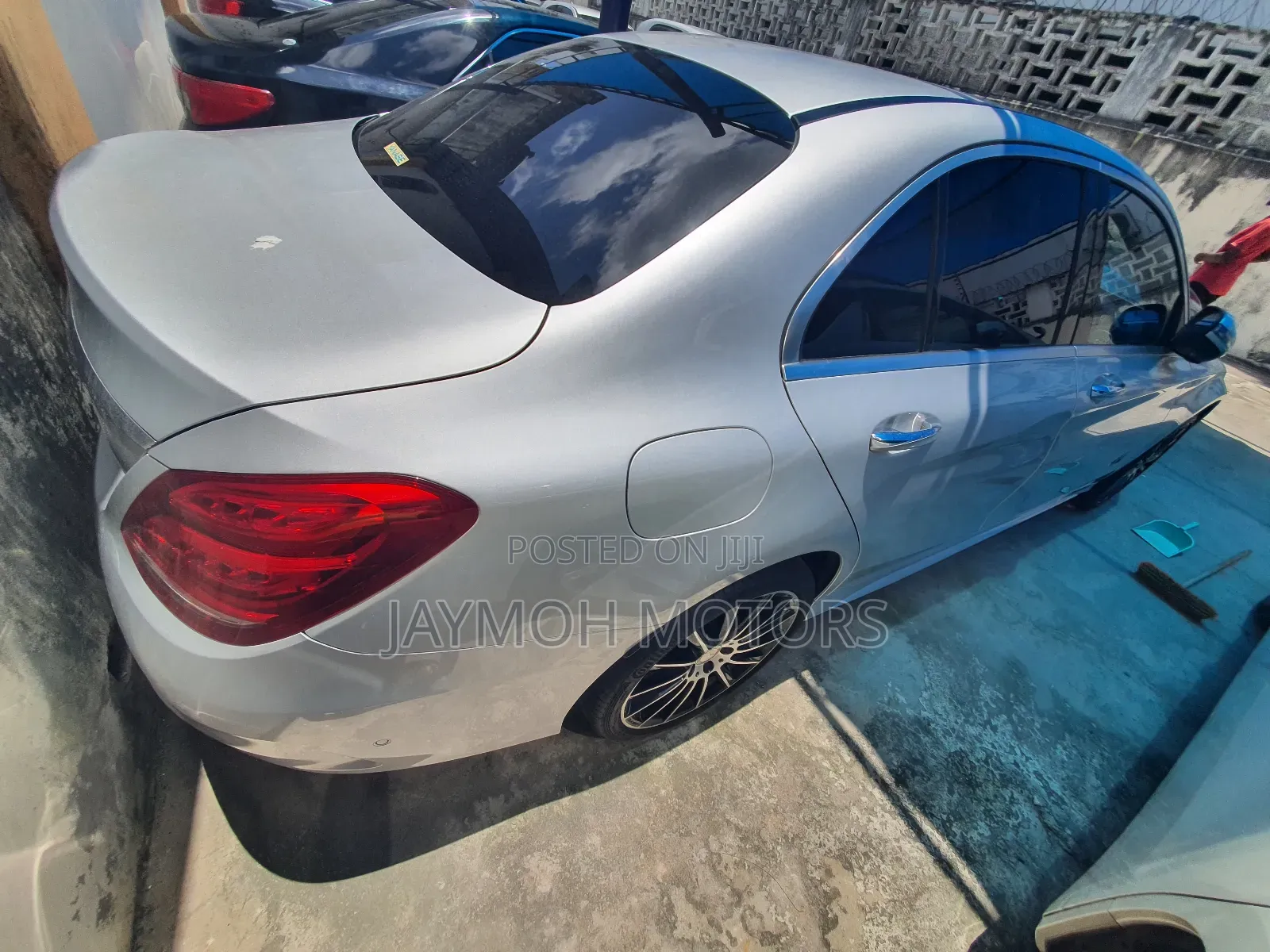Mercedes-Benz E250 2017 Silver
