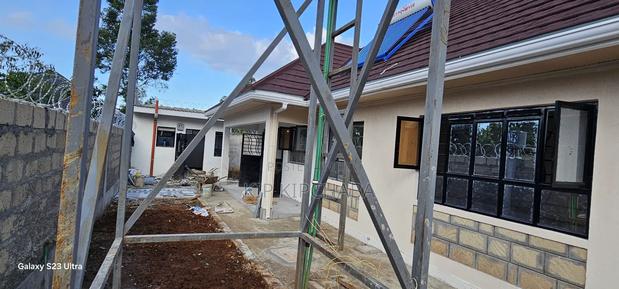 3bdrm Bungalow in Elgonview for sale - thumbnail 17