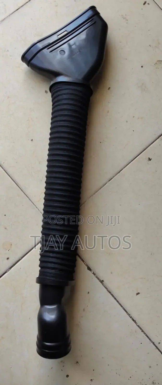 New Genuine 
1*Left+1*Right Air Intake Hose for Benz 0M642