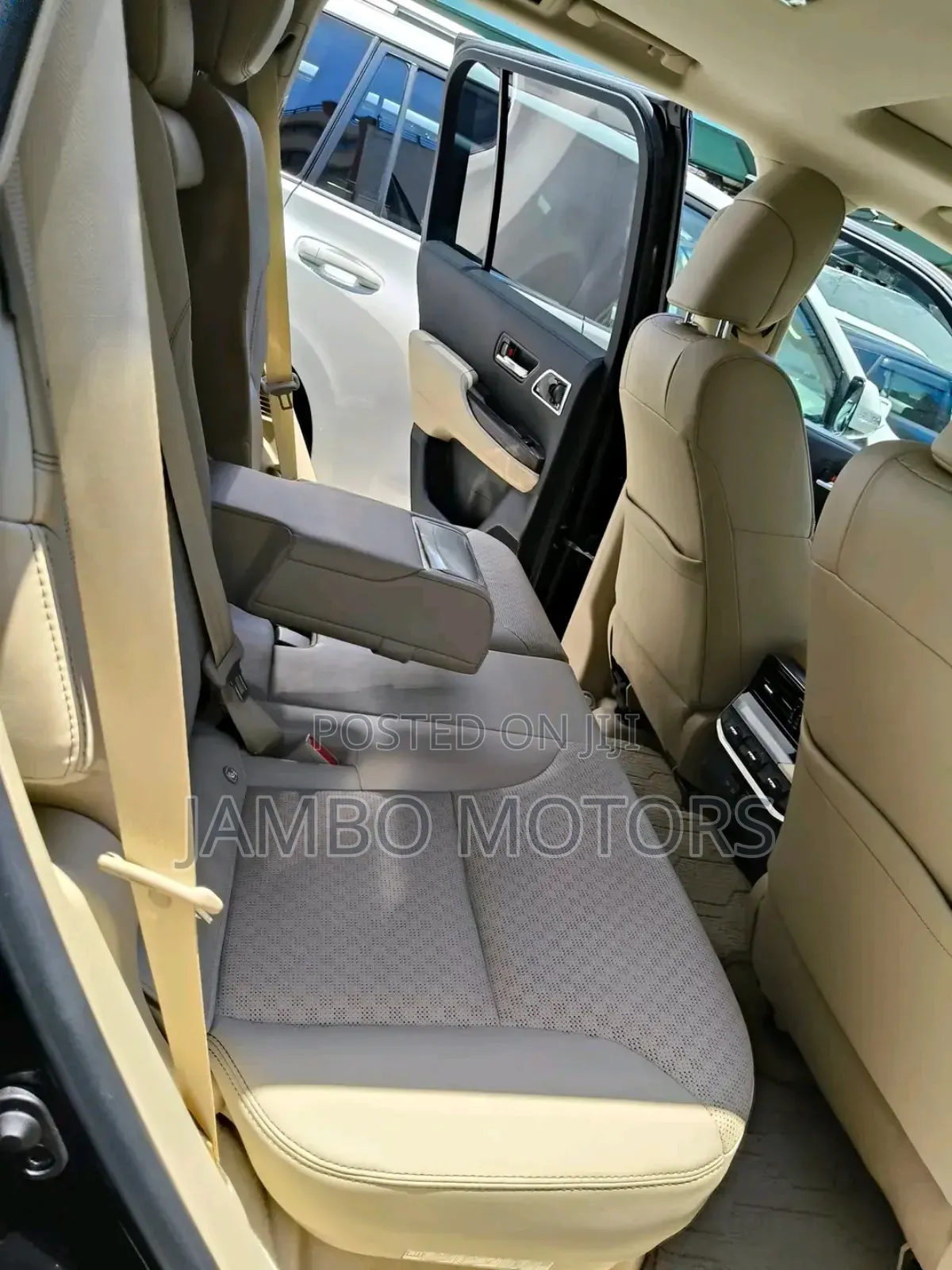 Toyota Land Cruiser 2023 Black