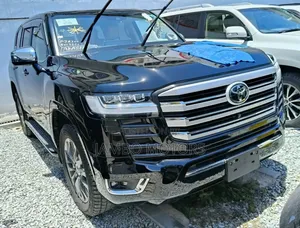 Toyota Land Cruiser 2023 Black